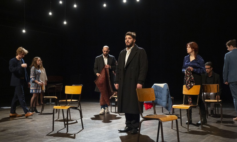 ALGER - CANNES - (2020) - texte et mise en scène François Cervantes - Ensemble 27 et étudiants de l'ISMAS d'Alger © Olivier Quéro